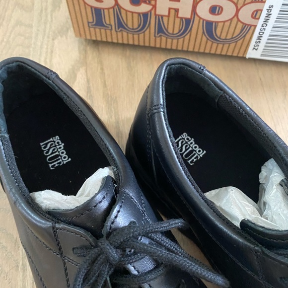 NEW!!! School Issue Sam black lace up dress shoes - mens/ boys size 9w - Picture 4 of 7